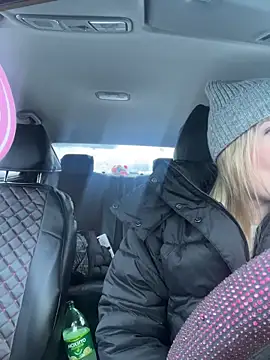 Snapshot of StasyWood chatting on 03-11-26, 01:11 StasyWood online show from 03-11-26, 01:11