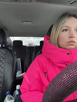 Snapshot of StasyWood chatting on 03-16-26, 01:00 StasyWood online show from 03-16-26, 01:00