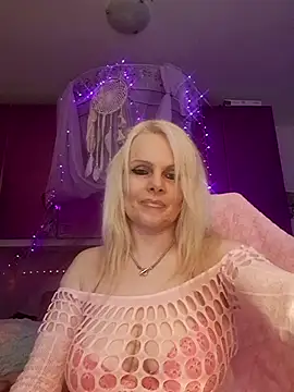 Angeldevilus online show from 10-20-25, 11:16