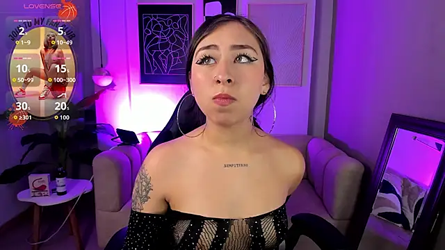  cloe martinez online show from 10-13-25, 02:11