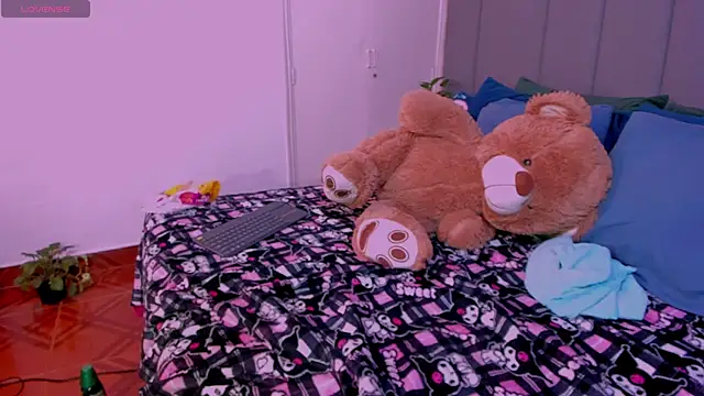 JulianaMiller online show from 01-21-25, 02:22