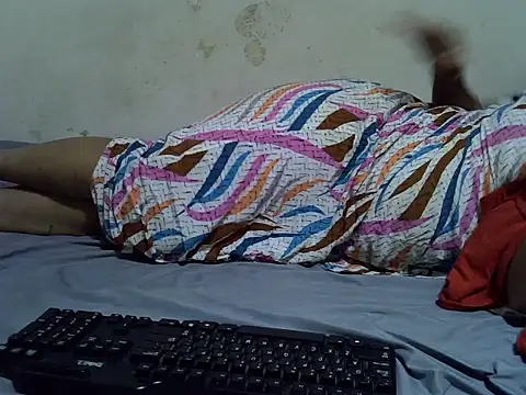 Snapshot of Crystal__Gee chatting on 03-03-26, 08:37 Crystal Gee online show from 03-03-26, 08:37