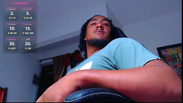 Snapshot of yosoy_enzo2020 chatting on 04-14-26, 03:34 yosoy enzo2020 online show from 04-14-26, 03:34