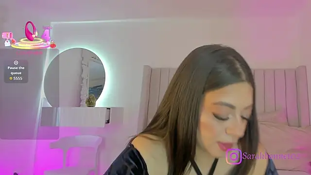 Snapshot of sarah-bonneth chatting on 10-30-25, 11:33 sarah-bonneth online show from 10-30-25, 11:33