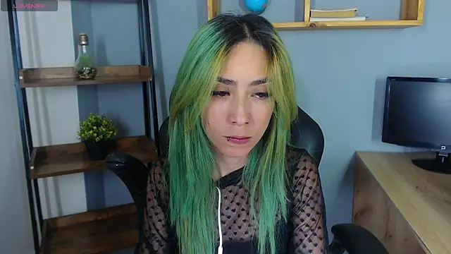 Erika Stevens online show from 11-02-25, 12:35