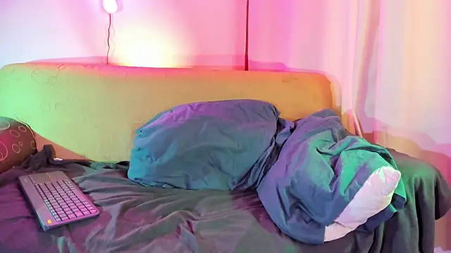 axel giracr online show from 11-21-25, 09:46