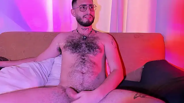 Snapshot of axel_giracr chatting on 03-14-26, 08:36 axel giracr online show from 03-14-26, 08:36