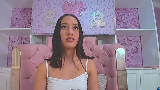 valentina cortes72 online show from 02-17-25, 11:34