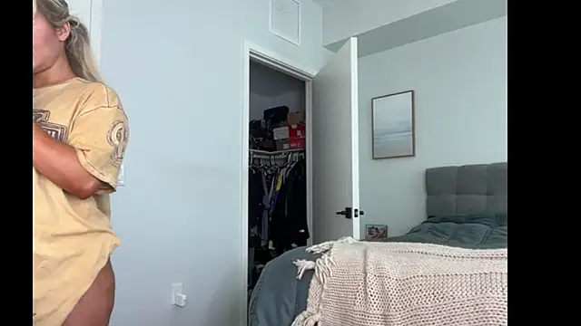 ElenaErickson online show from 02-25-26, 08:51