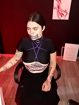 Snapshot of _WednesdayFriday_ chatting on 03-19-25, 05:50 WednesdayFriday online show from 03-19-25, 05:50