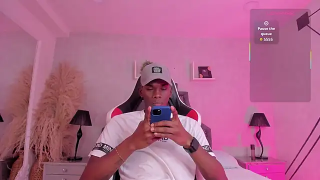 JacksonMuller  online show from 05-06-26, 01:27