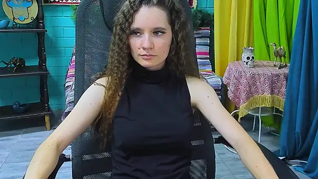 Miss Barbara  online show from 01-22-25, 04:12