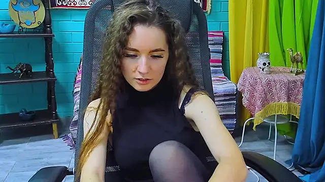 Miss Barbara  online show from 01-28-25, 03:46
