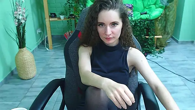 Miss Barbara  online show from 01-28-25, 09:50