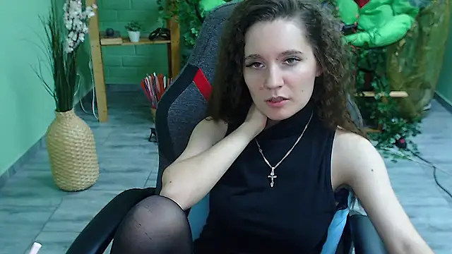 Miss Barbara  online show from 02-13-25, 09:49