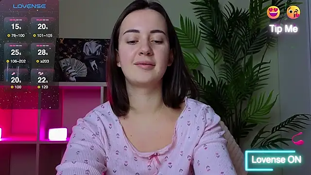 SweetieKendl online show from 02-08-26, 10:57