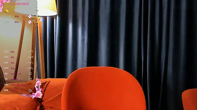 Snapshot of SarahCarrter chatting on 01-30-25, 05:39 SarahCarrter online show from 01-30-25, 05:39