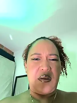 debboraWagner online show from 12-30-24, 01:03