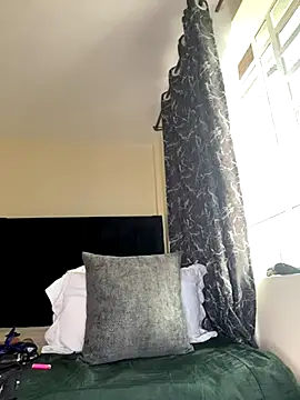 Sexy barb2 online show from 12-05-25, 08:12