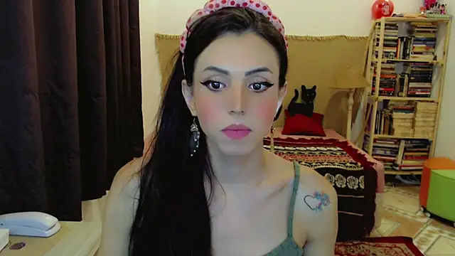 Sophie Fantasys online show from 02-25-26, 03:05