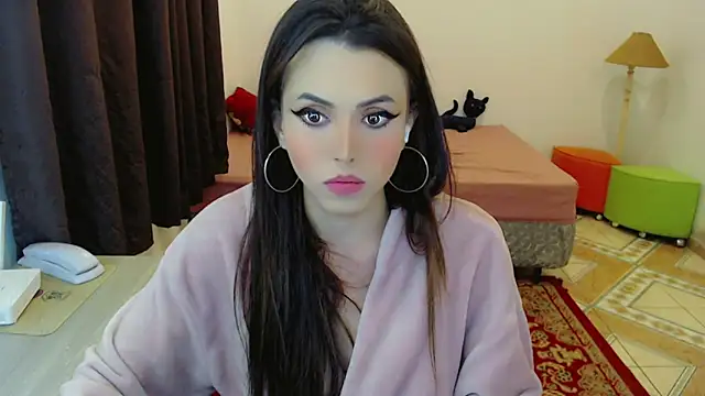 Sophie Fantasys online show from 05-10-26, 04:34