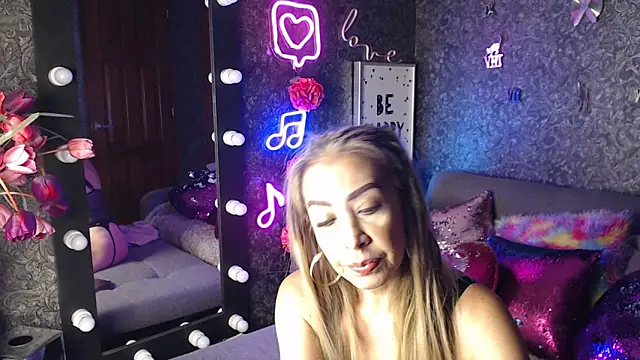 EvelinaGrey online show from 12-11-24, 04:07