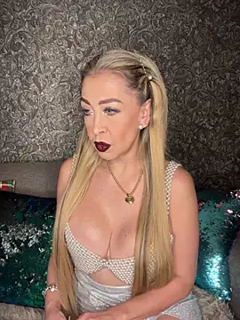 EvelinaGrey online show from 01-05-25, 04:36