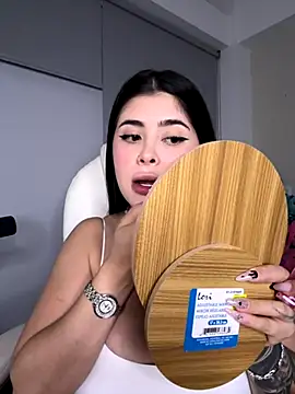 misslollipop04 online show from 10-23-25, 02:33