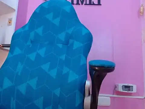 Lila Pinky online show from 01-24-25, 08:00