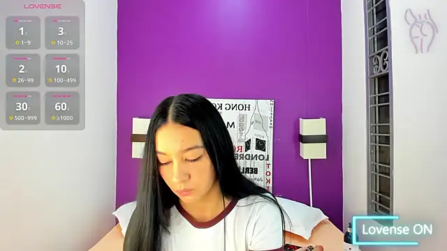 Lila Pinky online show from 02-04-26, 12:22