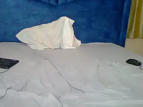 Snapshot of QueenMelisa chatting on 03-03-25, 12:37 QueenMelisa online show from 03-03-25, 12:37