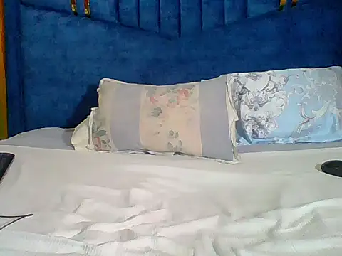 QueenMelisa online show from 07-15-26, 04:29