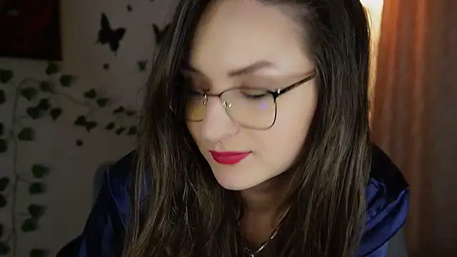 NaughtYHomemadE online show from 02-06-25, 05:09