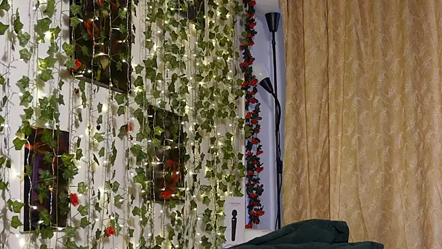 NaughtYHomemadE online show from 03-07-26, 09:17