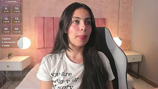 magic fernanda online show from 02-26-25, 01:00