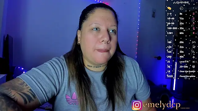 Snapshot of mariana_maze chatting on 03-31-26, 04:13 mariana maze online show from 03-31-26, 04:13