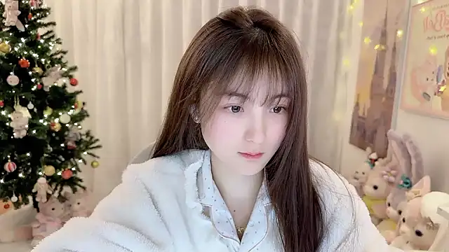 Snapshot of SHUIshui_ chatting on 12-29-24, 02:00 SHUIshui online show from 12-29-24, 02:00