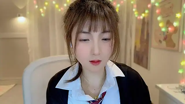 Snapshot of SHUIshui_ chatting on 01-24-25, 04:06 SHUIshui online show from 01-24-25, 04:06