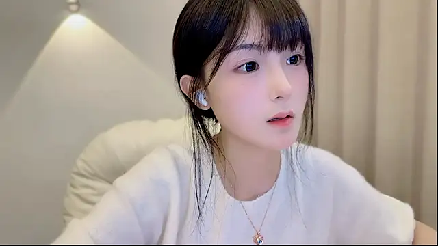 Snapshot of SHUIshui_ chatting on 09-21-25, 12:51 SHUIshui online show from 09-21-25, 12:51