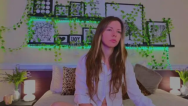 Real Tini online show from 03-03-25, 12:58