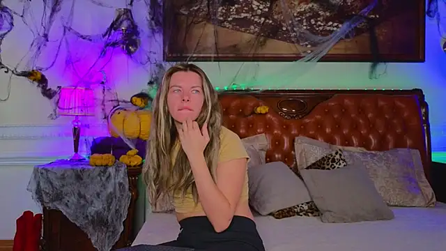 Real Tini online show from 11-03-25, 06:14