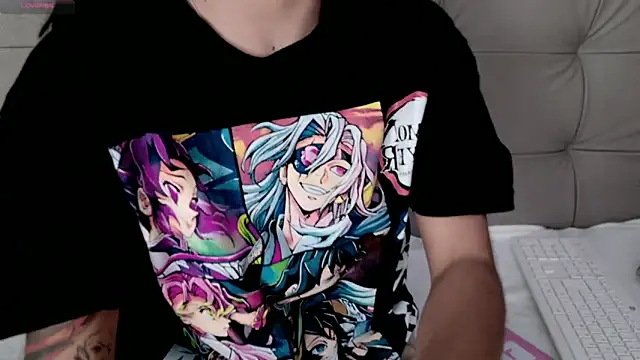 Snapshot of were-Naughty chatting on 02-11-25, 04:24 were-Naughty online show from 02-11-25, 04:24