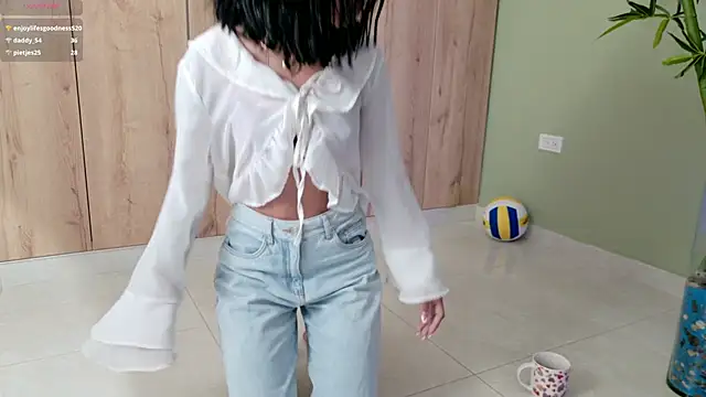 Snapshot of were-Naughty chatting on 02-25-25, 10:29 were-Naughty online show from 02-25-25, 10:29