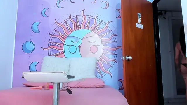 luna hoott online show from 05-09-26, 02:33