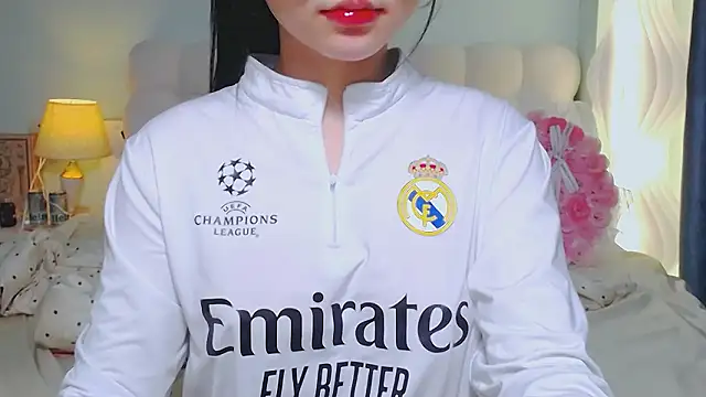 Snapshot of NGOCHA_06 chatting on 02-04-26, 12:22 NGOCHA 06 online show from 02-04-26, 12:22