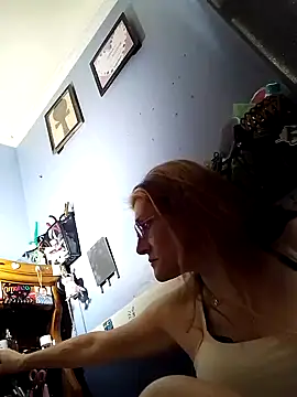 Snapshot of beelzebubblesxo chatting on 10-07-25, 07:00 beelzebubblesxo online show from 10-07-25, 07:00