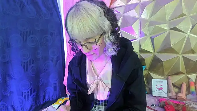 neeko princes online show from 12-07-24, 03:19