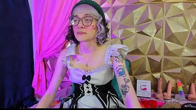 neeko princes online show from 12-15-24, 03:20