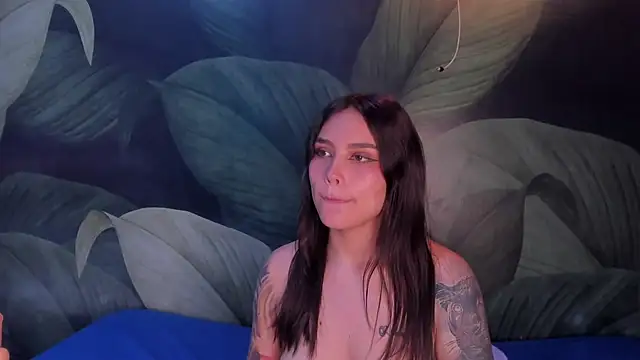 Snapshot of sweett_dirty chatting on 01-05-25, 06:13 sweett dirty online show from 01-05-25, 06:13