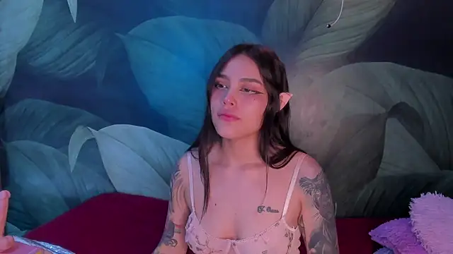 Snapshot of sweett_dirty chatting on 01-11-25, 03:20 sweett dirty online show from 01-11-25, 03:20